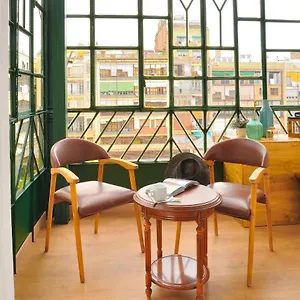Gasthof Girona, Barcelona